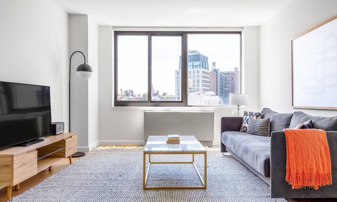 Union Square Apartment | Charming Flatiron 1BR w/Gym, Doorman, near USQ, train, by Blueground