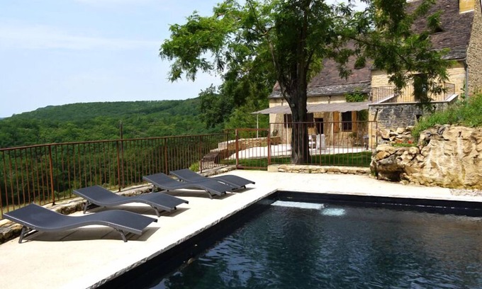 Beynac-et-Cazenac House | Charming Fully Renovated Stonehouse With Heated Swimming Pool