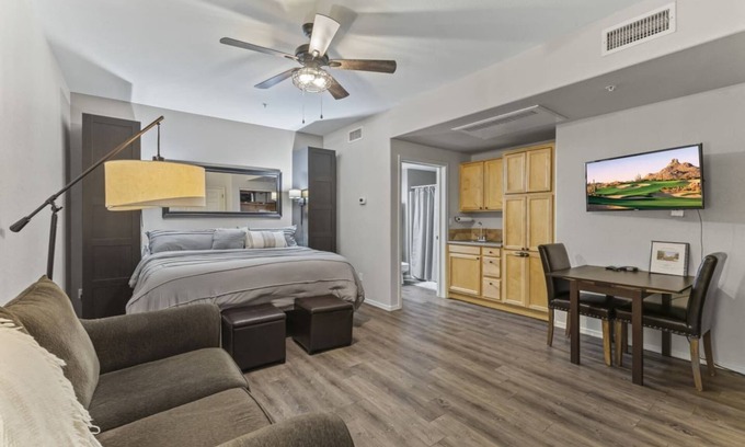 Fountain Hills Apartment | Charming Ground-Level Condo Near Dining, Park & Trails With Pool & Hot Tub