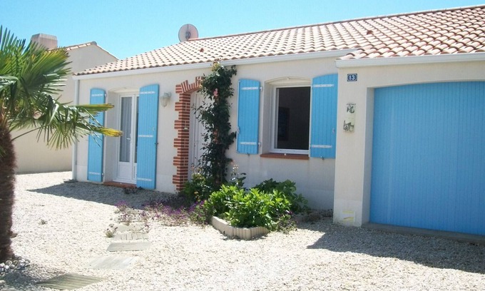 Bretignolles-sur-Mer House | Charming House with Enclosed Garden, 2 Bedrooms, Near Fishing Pond, Beach & Town Center