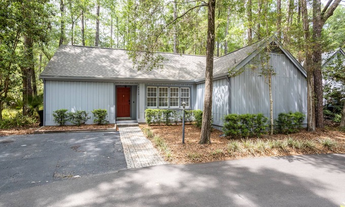 Haile Plantation House | Charming Haile - Pet Friendly - Family Cottage in Wooded Nature Setting