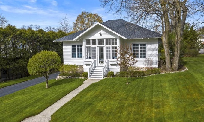 Harbor Springs House | Charming Harbor Springs Home, Quiet and Quaint!