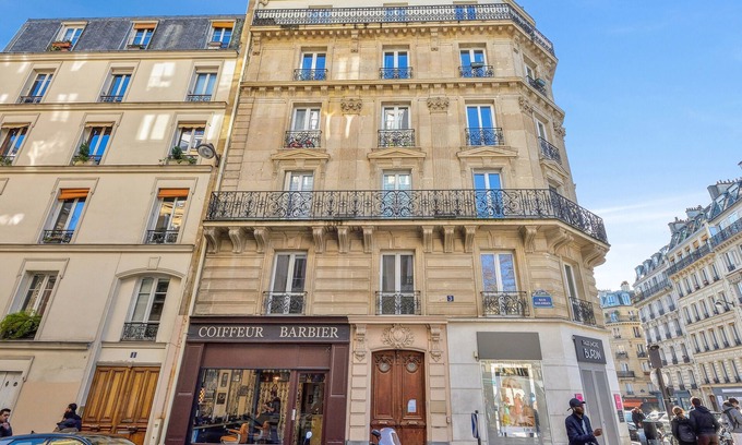 5th Arrondissement Apartment | Charming Haussmannian T3 in Paris - Welkeys