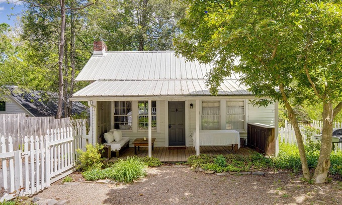 West Side Historic District Cottage | Charming Home < 2 Mi to Downtown Hendersonville!