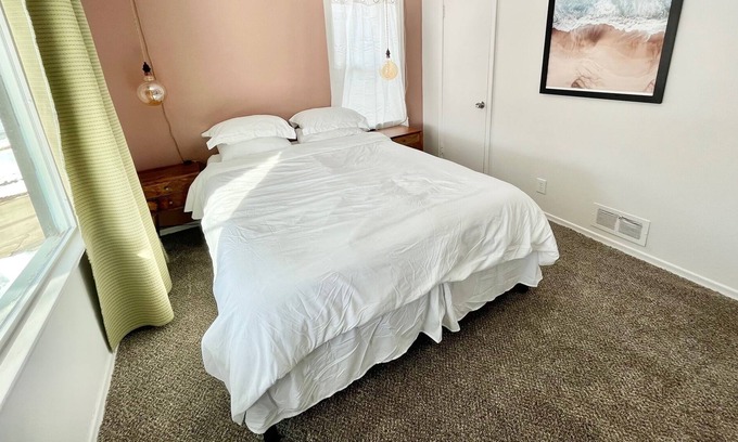 Pocatello House | Charming Home-near ISU, w/ ping-pong, fenced back yard