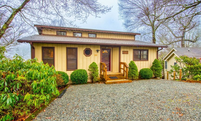 Newland House | Charming home with fireplace, nearby skiing, pool, game room, & washer/dryer