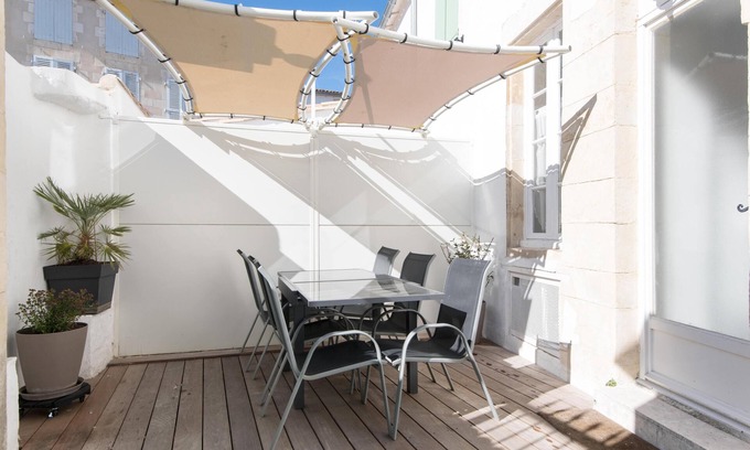 Saint-Martin-de-Re Apartment | Charming house SANTOLINE