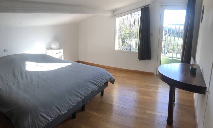 Collorgues House | Charming house with swimming pool