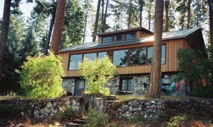 Big Arm House | Charming Lake Front Home with Deck, Dock, Beach and Spectacular Views