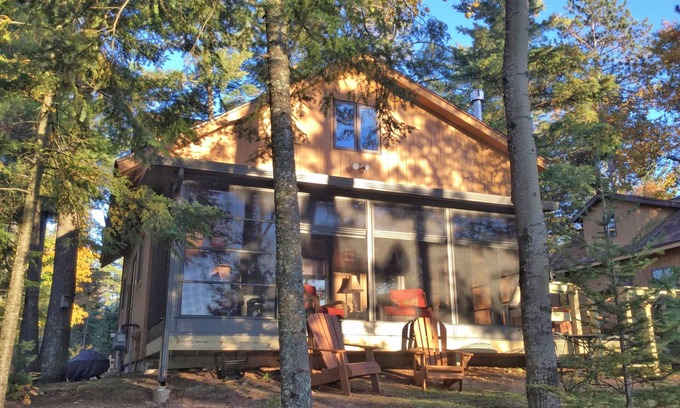 Presque Isle Cabin | Charming lakeside cabin open year round!
