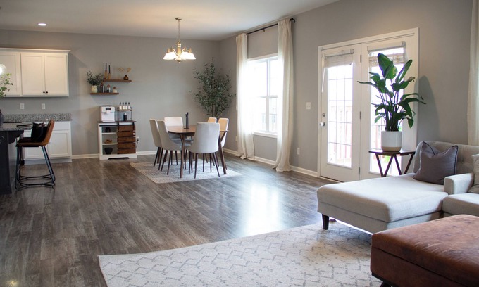 Lexington House | Charming, Large Home with Full Basement Retreat – Perfect for Families or Groups