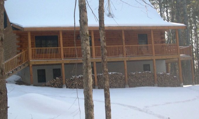 Campton House | Charming log home, spacious yet cozy, nestled in the White Mountain region.