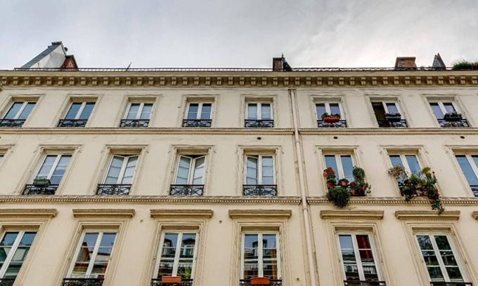 Quartier Sainte-Avoye Apartment | CHARMING MARAIS APARTMENT IN THE HEART OF PARIS RETREAT