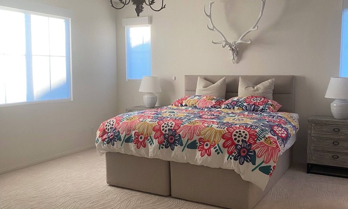 San Elijo Hills House | Charming Master Bedroom and bath in wonderful house San Marcos fully furnished