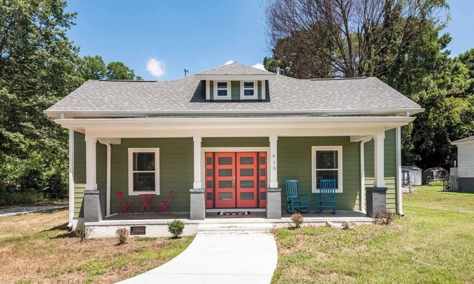 Rock Hill House | Charming Modern Farm House-5 min from Sport Center