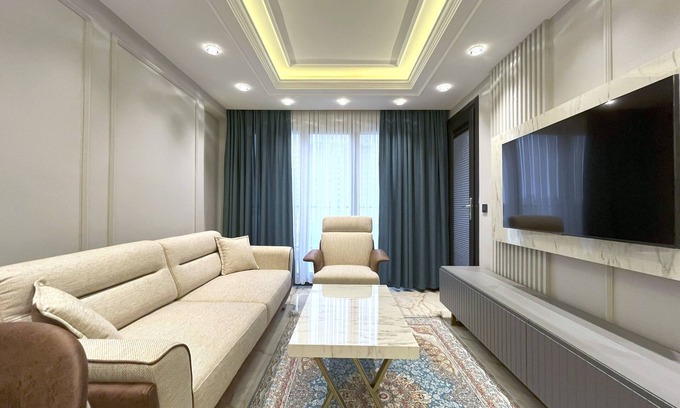 Zeytinburnu Apartment | Charming New Apartment next to ISTANBUL Fisekhane & Marmaray Metro Station