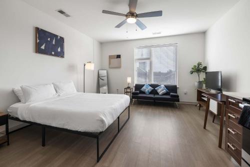 Downtown Louisville Apartment | Charming Nulu SDO CozySuites 01