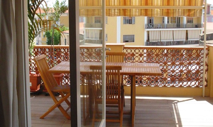 Alghero City Centre Apartment | charming penthouse apartment