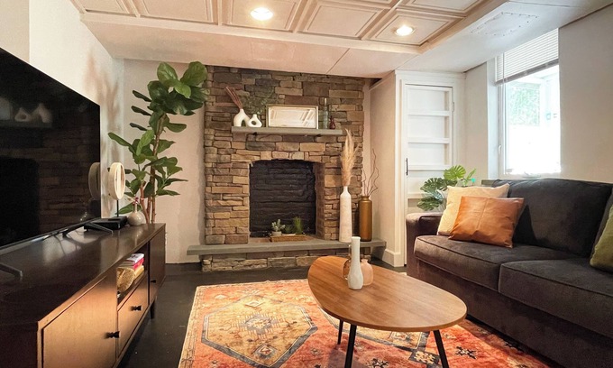 Nyack Apartment | Charming Private 1-Bedroom Retreat in Nyack