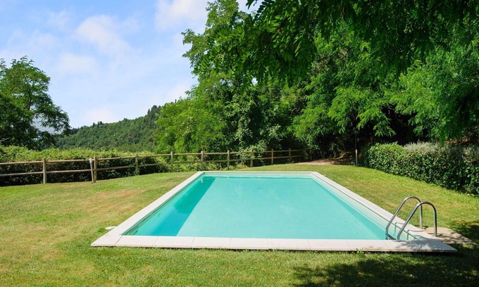 Sesto Fiorentino Apartment | Charming Retreat in Montorsoli