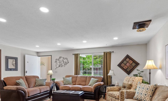 Coeur d'Alene House | Charming Retreat Near Trails w/Hot Tub & Games!