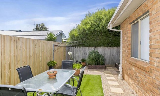 Ocean Grove House | Charming Riverside Unit in Paradise FREE Wi-Fi