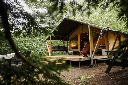 North Woodstock Other | Charming Safari Tent with Sauna and Fire Pit in North Woodstock, New Hampshire