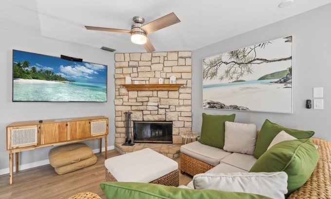 Sanibel House | Charming Sanibel Island Duplex with Golf Cart, Pool, and Beach Gear!