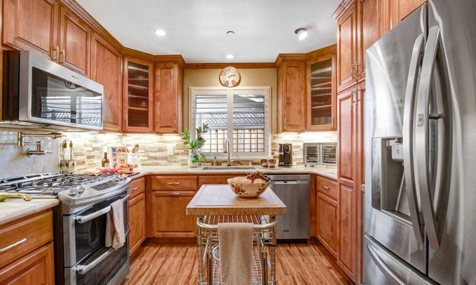 Santa Rosa House | Charming Santa Rosa Retreat: Spacious Backyard & Monthly Stays Welcome