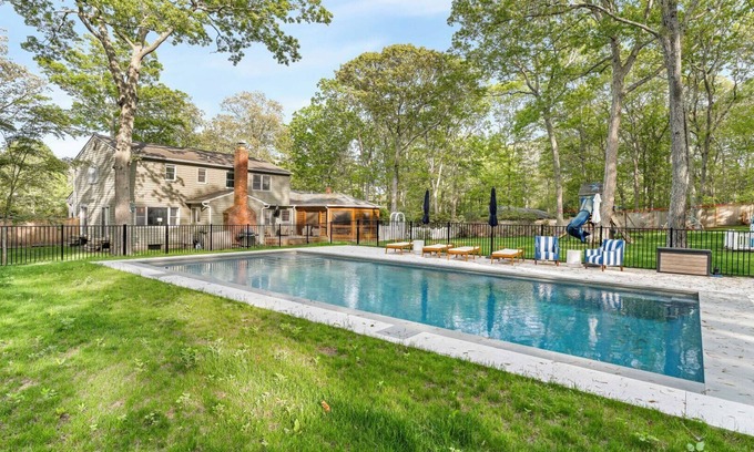 Silver Beach House | Charming Shelter Island Retreat with Private Pool, Expansive Yard, Near.