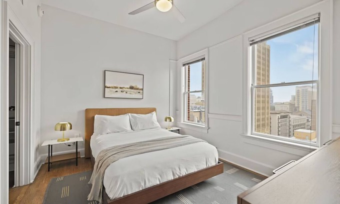 Downtown San Antonio Apartment | Charming Stay w/Modern Comforts | Near San Antonio’s Top Attractions