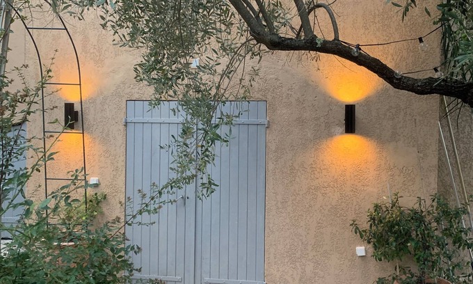 Valbonne Apartment | Charming studio in flowered garden in Valbonne near village golf and Sophia anti