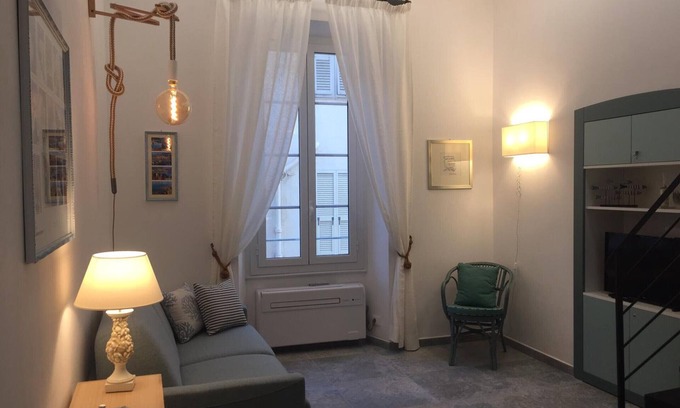 Old Town Apartment | Charming Studio with Loft in Menton's Pedestrian Zone, Near Beaches & Shops