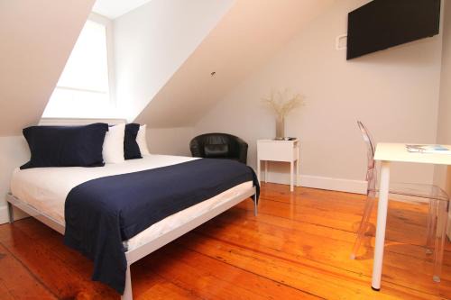 Beacon Hill Apartment | Charming & Stylish Studio on Beacon Hill #15