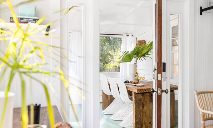 Sullivan's Island House | Charming Sullivan's Island Cottage!