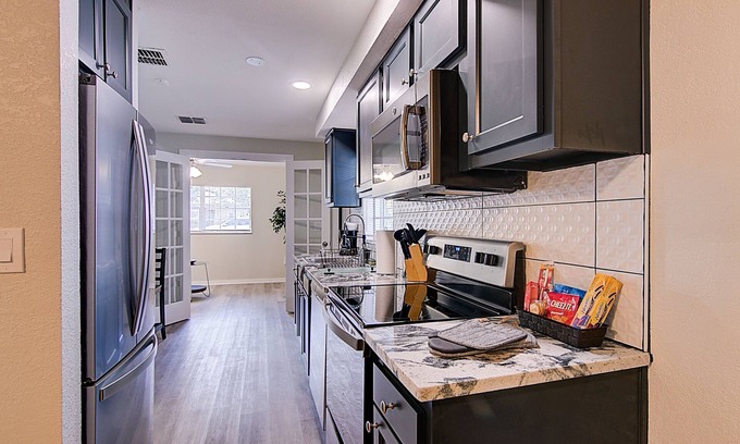 Ybor City Apartment | Charming Tampa one bedroom apartment with patio!