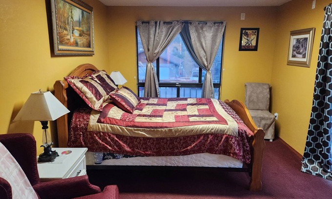 Prescott Villa | Charming tranquil 1 Bedroom Suite plus,full bathroom in Villa at Prescott,AZ n
