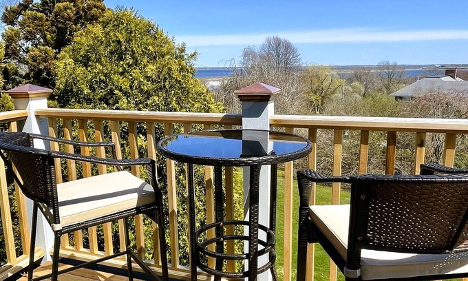 Newport East Apartment | Charming treetop apartment with ocean views & short walk to the beach