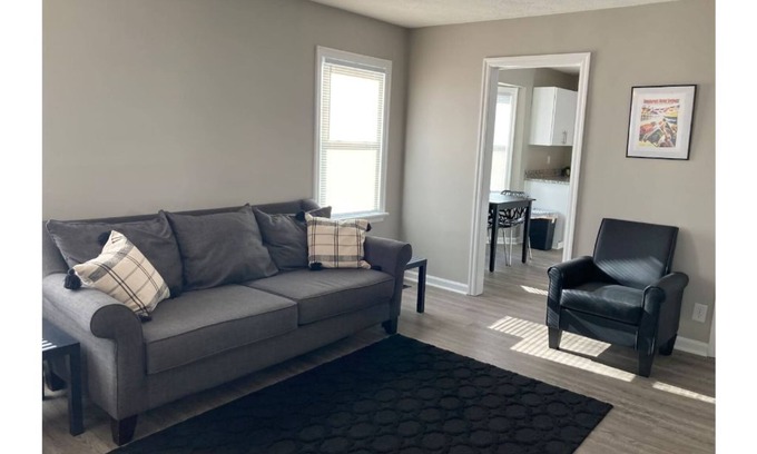 Speedway House | Charming updated home in the heart of Speedway
