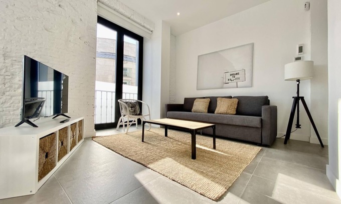 Barrio de La Latina Apartment | Charming Urban la Latina VII - In the center of Madrid