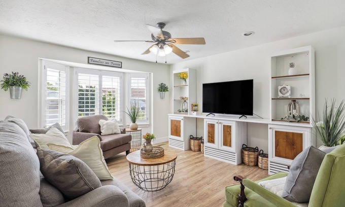 West Jordan House | Charming Utah Getaway w/Fire Pit & Furnished Deck