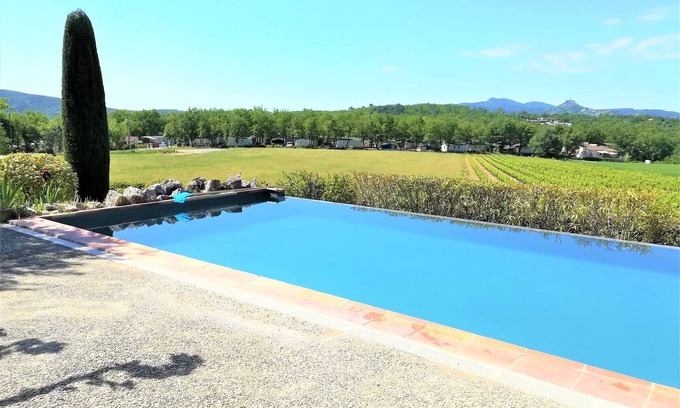 Lagorce House | Charming Villa with Private Pool, Sleeps 8, Pet Friendly, in Lagorce