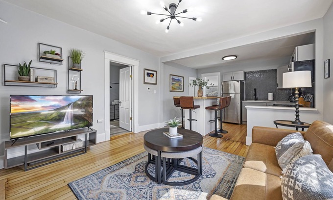 Fort Collins House | Charming Vintage Cottage | Hot Tub & Free Bikes!