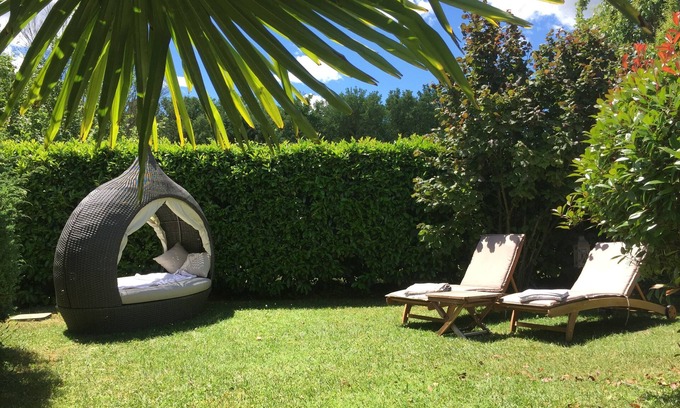 Pierrevert House | Charmingly furnished house in the Luberon Provence at the golf course