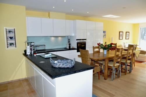 Engadin Scoul Apartment | Chasa Miramunt 9