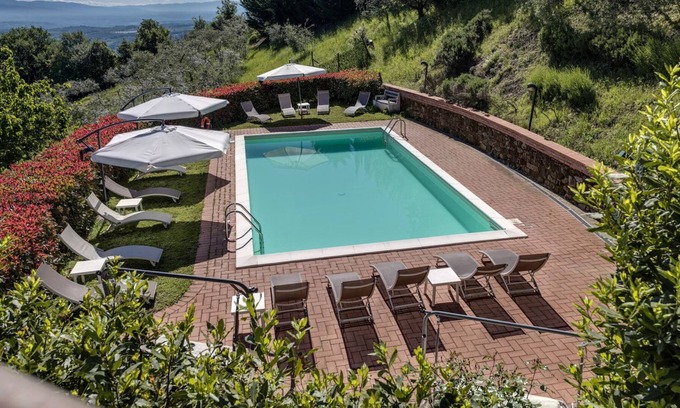 Neri House | Chateau / Country House