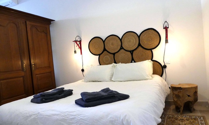 Vendres House | Chateau la Vidalle - Hermès, cottage with swimming pool