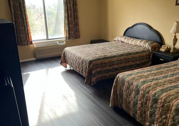 Lake Geneva Hotel | Chateau Royale Inn
