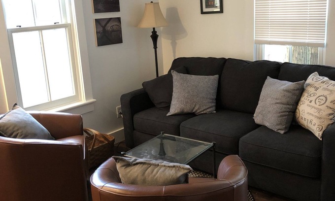Chautauqua Apartment | Chautauqua Institution award winning guest house in center of programs venues.