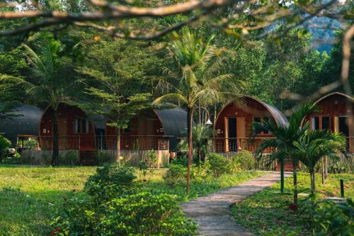 Bo Trach Hotel | Chay Lap Farmstay Phong Nha
